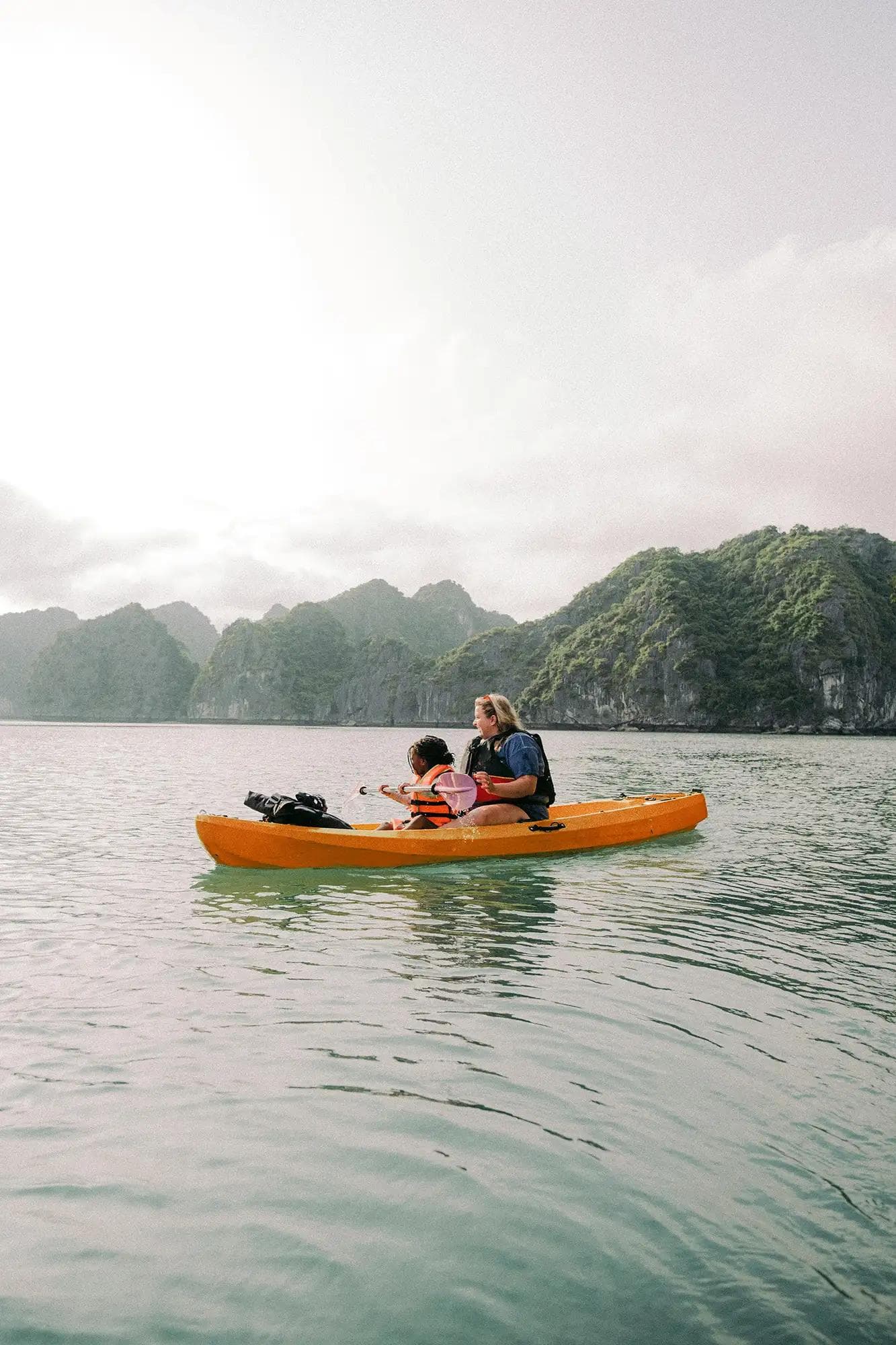 Los niños son los más activos, y también los más cubiertos.